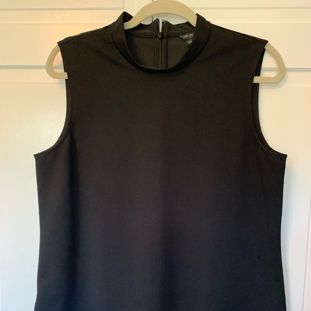 Ann Taylor sleeveless choker tank